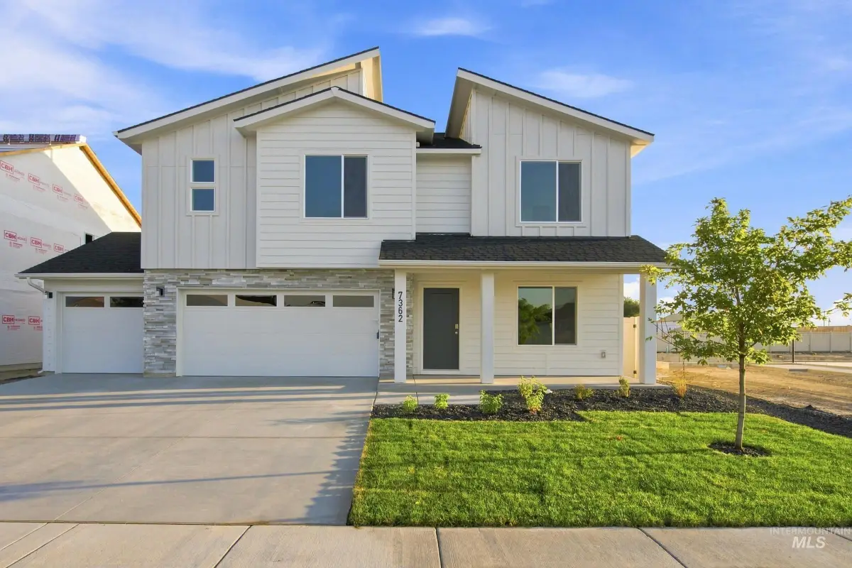 7362 W Newtown Dr, Eagle, ID 83616 - #1