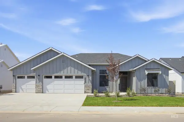 4963 S Bleachfield Ave, Meridian, ID 83642