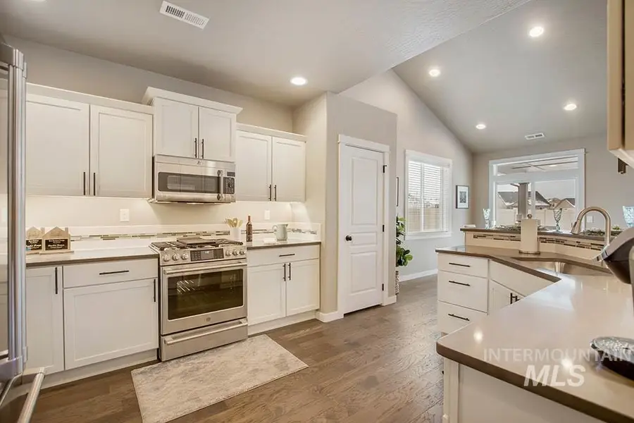 301 Lone Oak St. #Lot 6 Block 3, Middleton, ID 83644 - #3