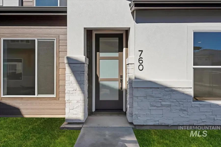 760 S Calhoun Ln., Star, ID 83669 - #2