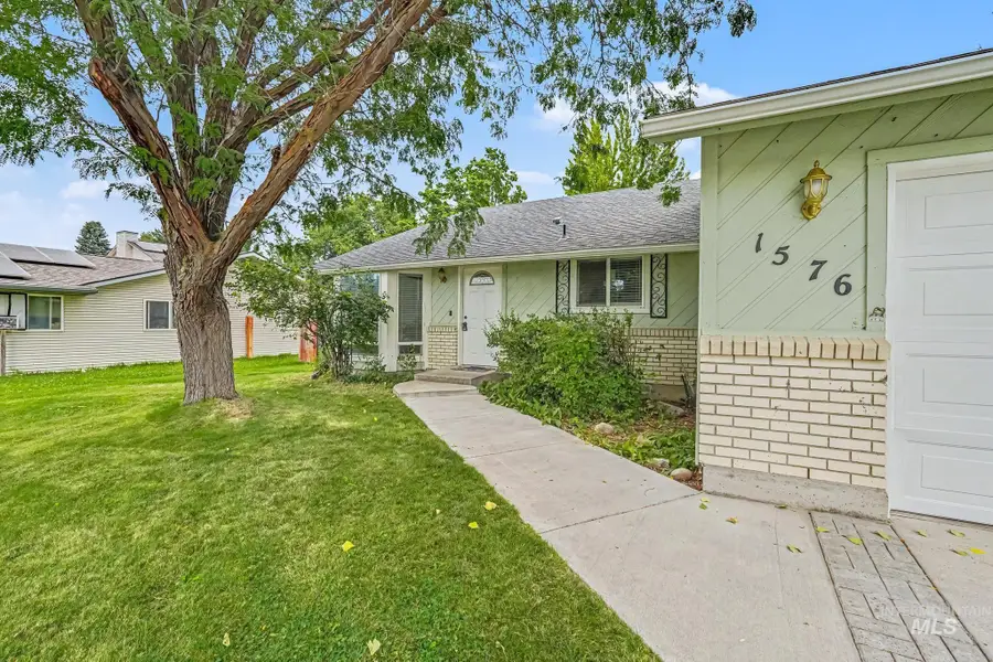 1576 S Linda Vista Ave, Boise, ID 83709 - #2