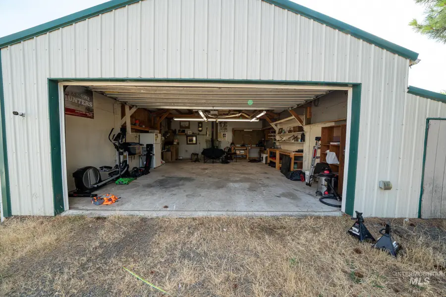 712 3rd Ave, Nezperce, ID 83543 - #3
