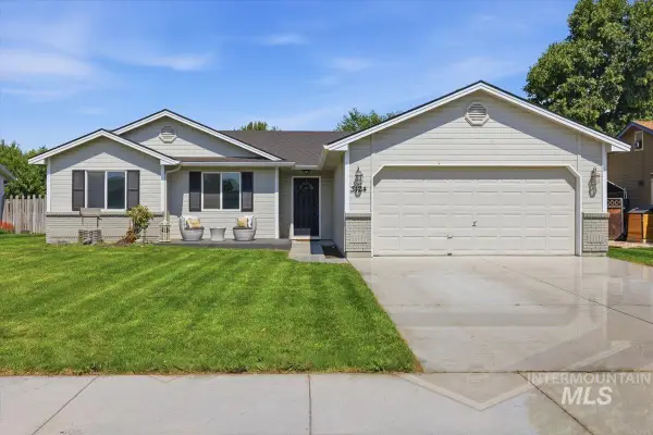 3124 Parkview Way, Nampa, ID 83687
