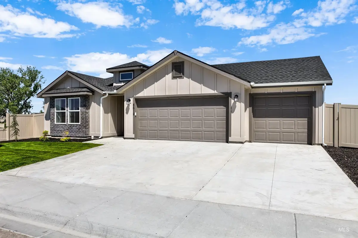 8612 E Love Ct, Nampa, ID 83687 - #1