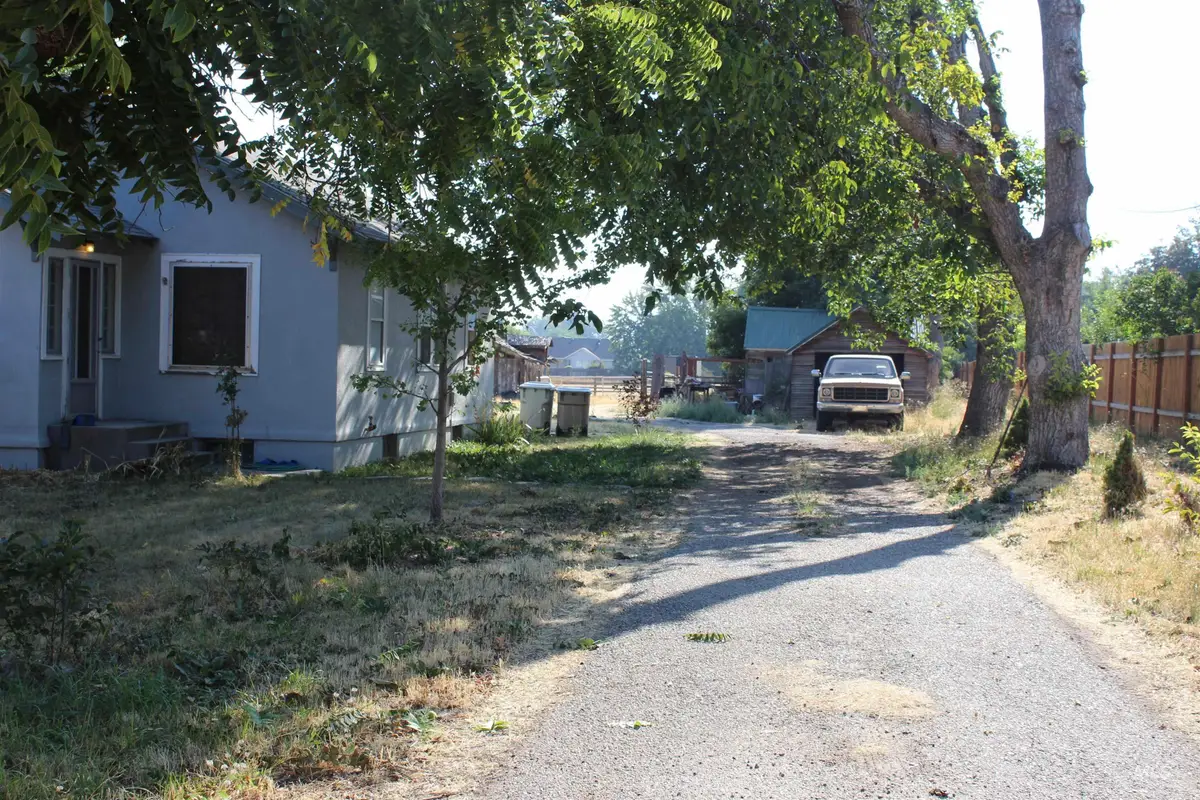 3319 S Kimball Ave, Caldwell, ID 83605 - #1