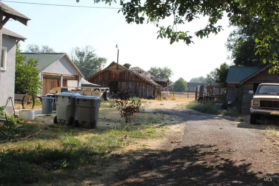 3319 S Kimball Ave, Caldwell, ID 83605 - #2