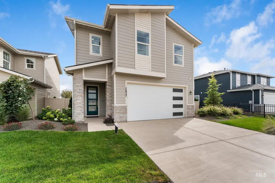 7937 E Beaufort St, Nampa, ID 83687 - #2