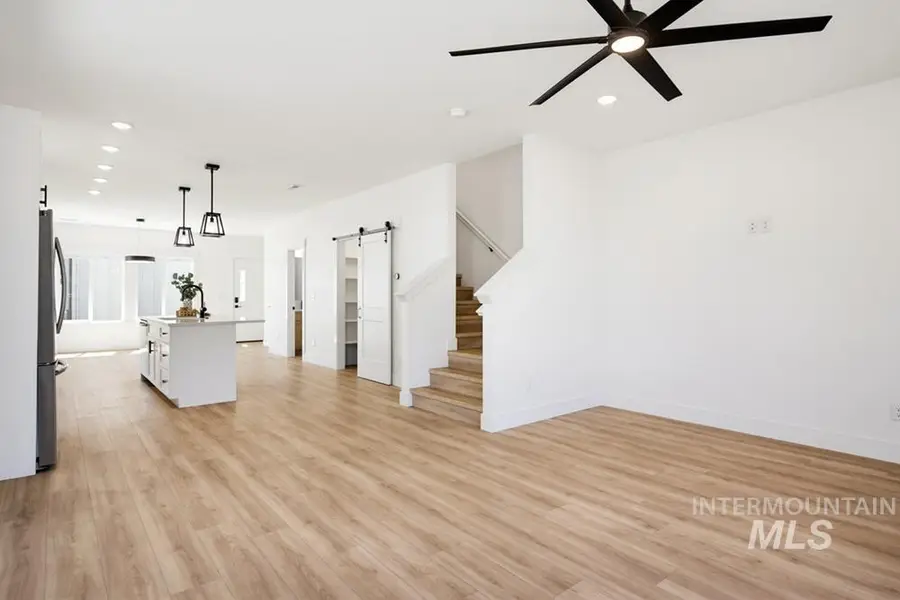 237 W Highland St, Boise, ID 83706 - #2