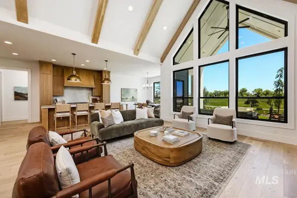 3426 Harvest Moon Way, Eagle, ID 83616