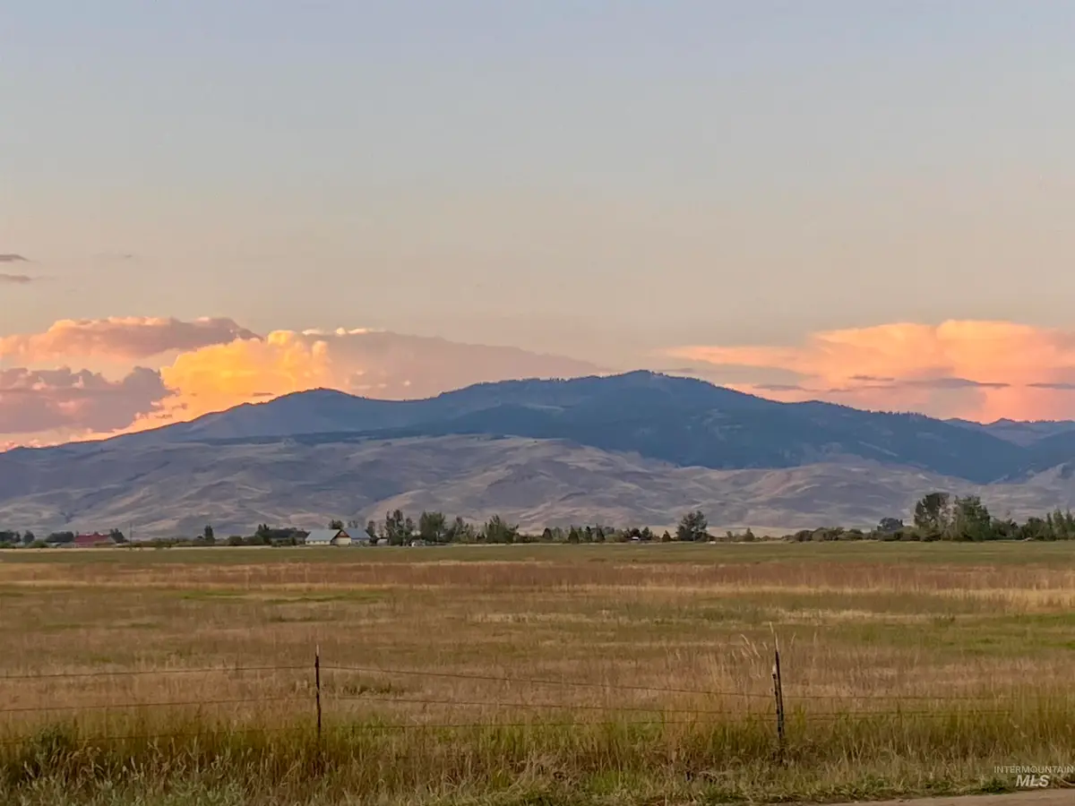 135 N 30 E, Fairfield, ID 83327 - #1