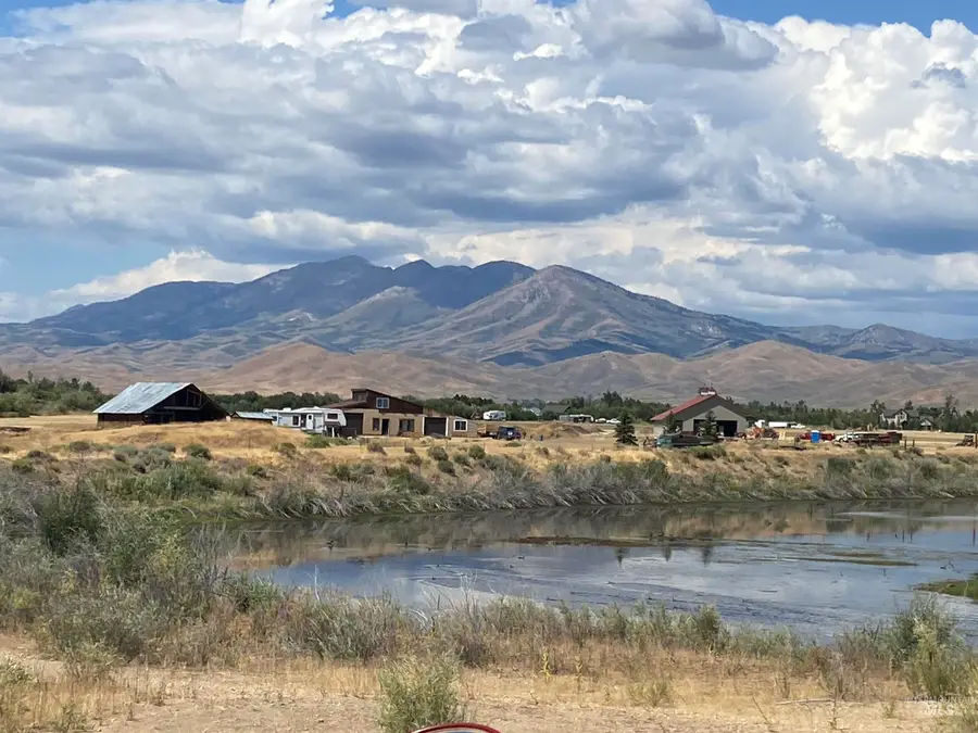 135 N 30 E, Fairfield, ID 83327 - #2