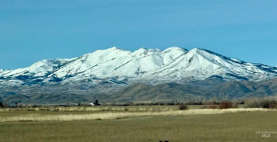 135 N 30 E, Fairfield, ID 83327 - #3