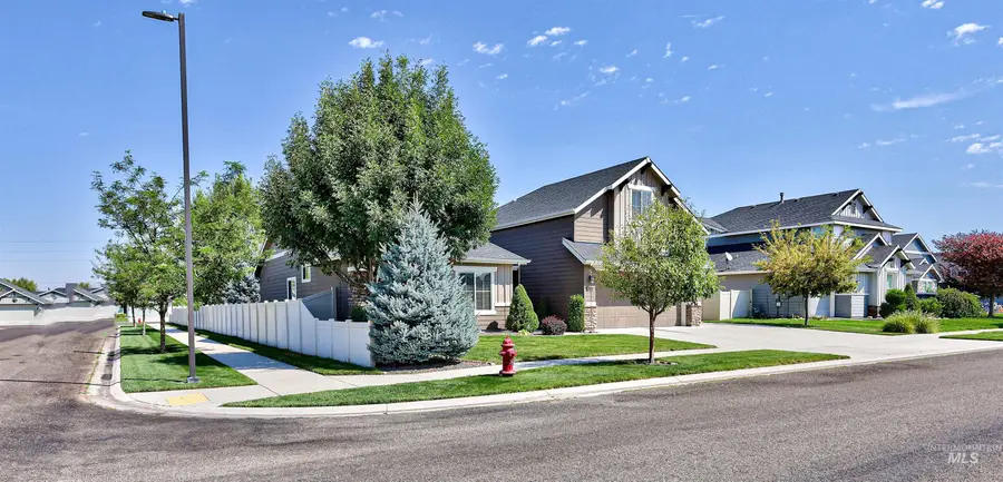 5352 W Torana Dr, Meridian, ID 83646 - #3
