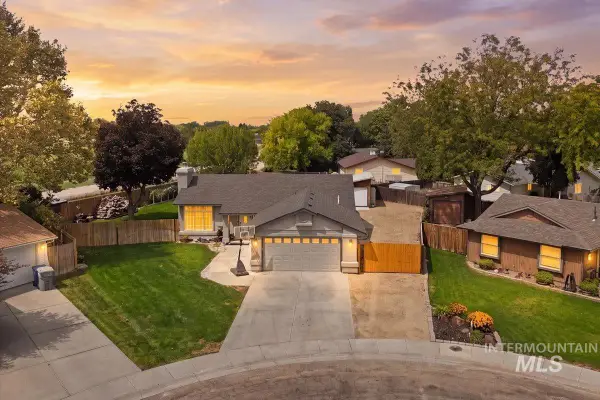 2800 Orion St, Caldwell, ID 83605
