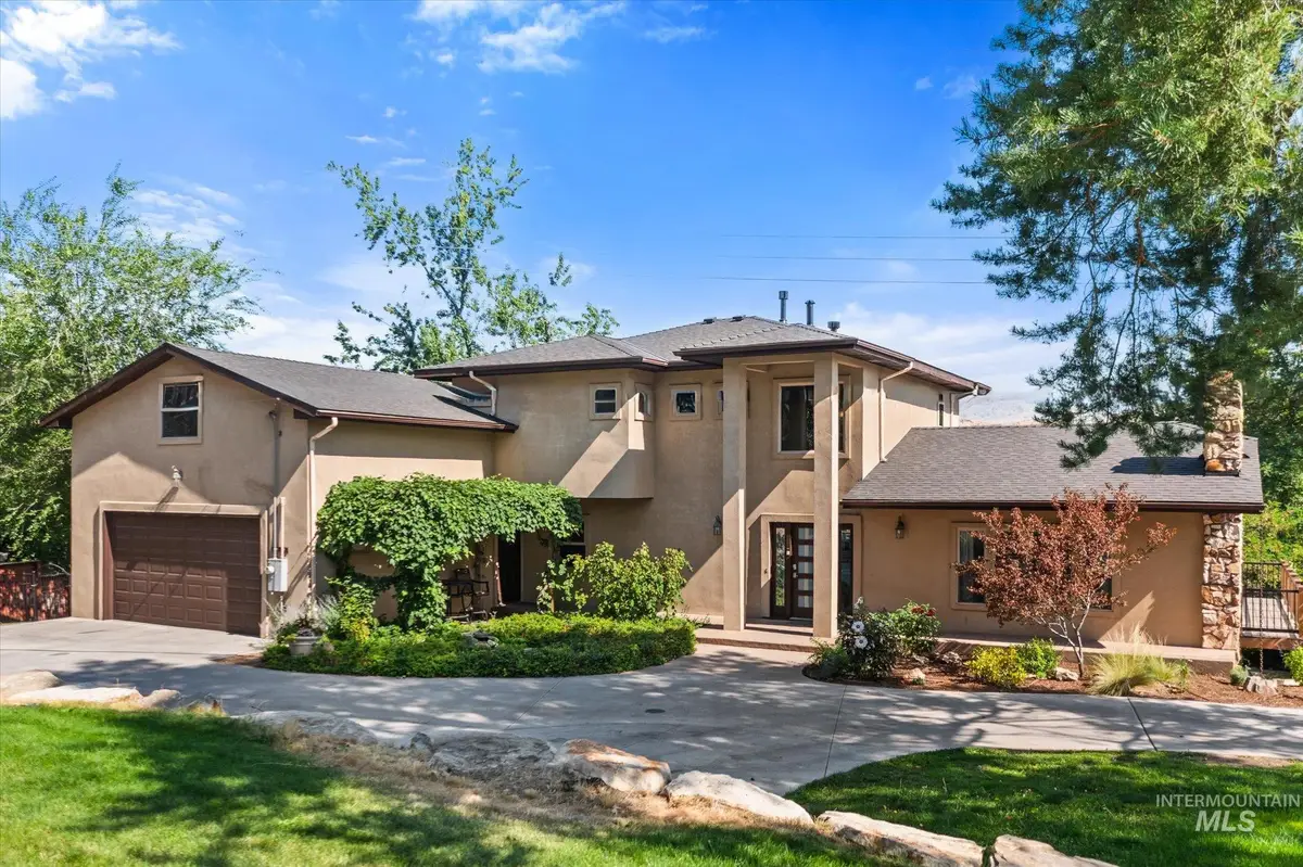 2919 N Tweed Ct, Boise, ID 83702 - #1
