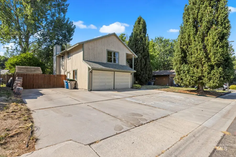 5079 W Shalecrest Ct, Boise, ID 83703 - #2