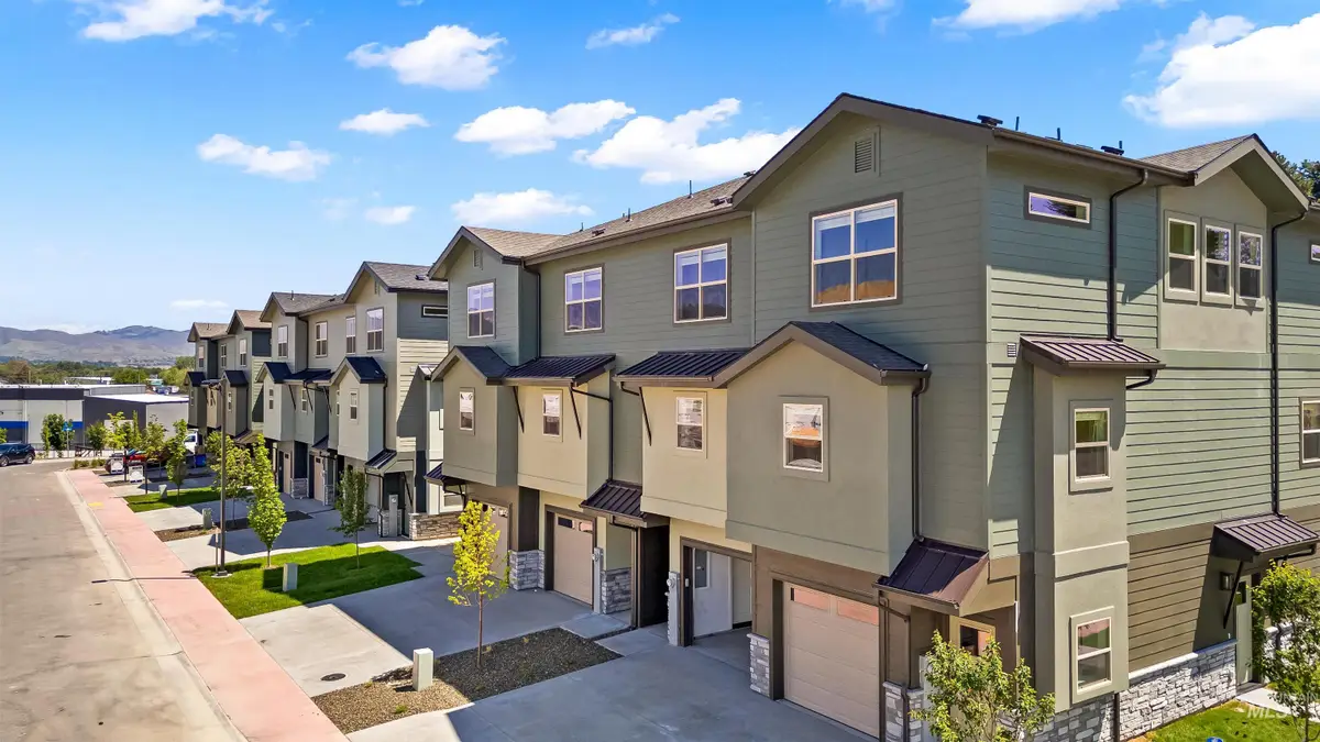7545 W Swain Lane, Garden City, ID 83714 - #1