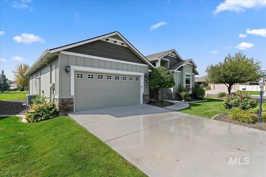 507 W. Briar Hill, Nampa, ID 83686 - #2