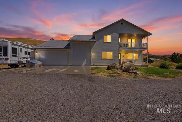 11900 Liberty Rd, Sweet, ID 83617
