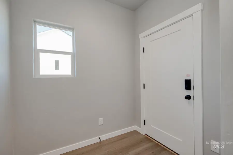 1453 W Braden Dr, Meridian, ID 83642 - #2