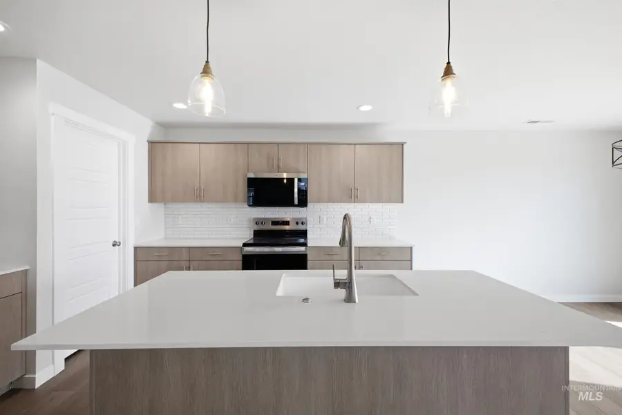 2072 S Summerson Way, Meridian, ID 83642 - #3