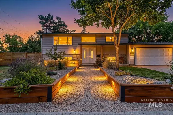 2705 S Inverness Way, Boise, ID 83705
