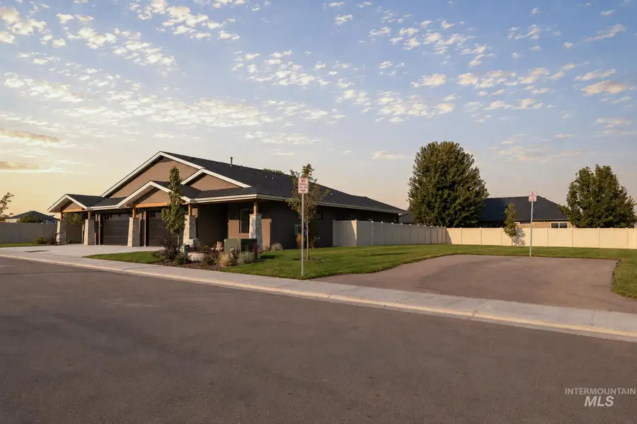 3057 N Lapis, Meridian, ID 83646 - #3