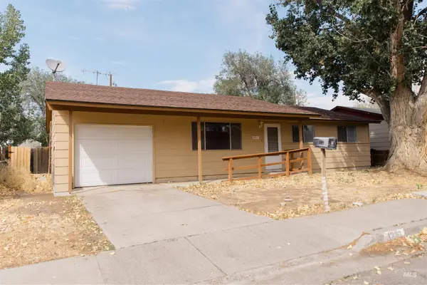 1230 E 17 N, Mountain Home, ID 83647