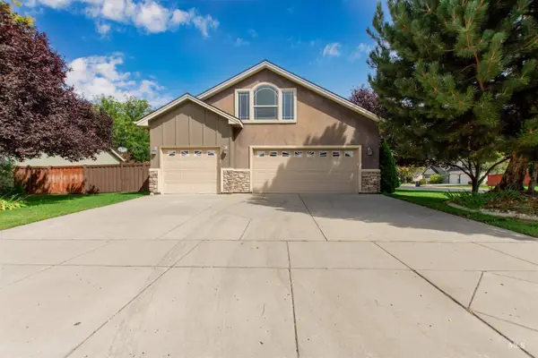 5949 N Moose Creek Way, Meridian, ID 83642