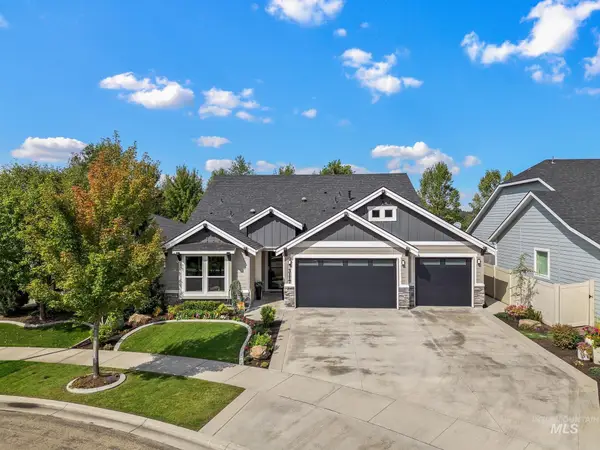 3117 S Saxony Avenue, Eagle, ID 83616