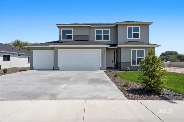 3518 Midnight Sun Ln, Caldwell, ID 83607