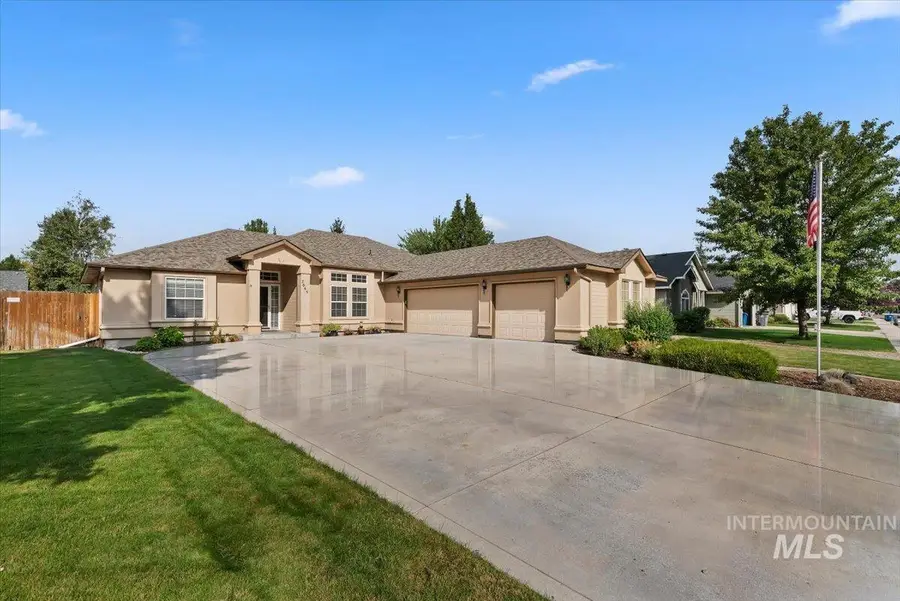 2065 S Trapper Cove Ave, Boise, ID 83709 - #2