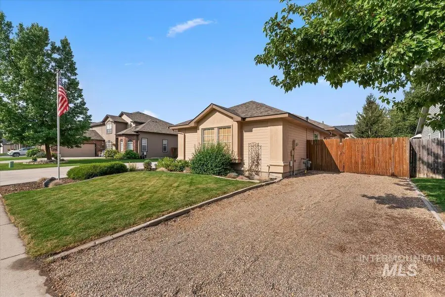 2065 S Trapper Cove Ave, Boise, ID 83709 - #3