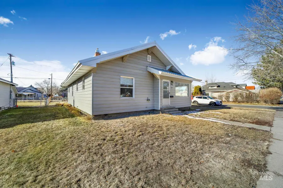 404 7th Ave E, Twin Falls, ID 83301 - #3