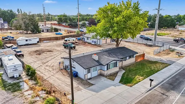 2944 S Cloverdale Rd, Boise, ID 83709
