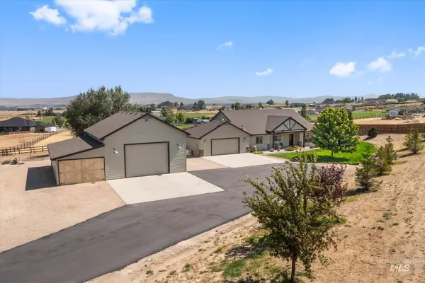 3902 Vista Ridge Ln, New Plymouth, ID 83655