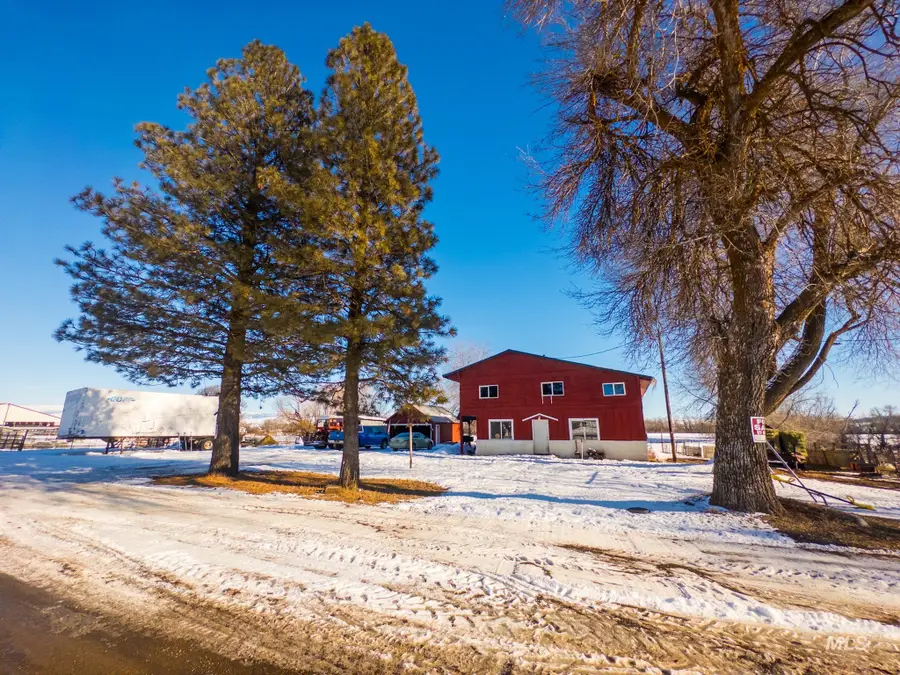 140 S Railroad St, Cambridge, ID 83610 - #3