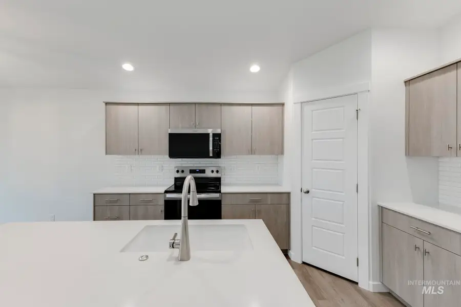7434 W Newtown Dr, Eagle, ID 83616 - #3