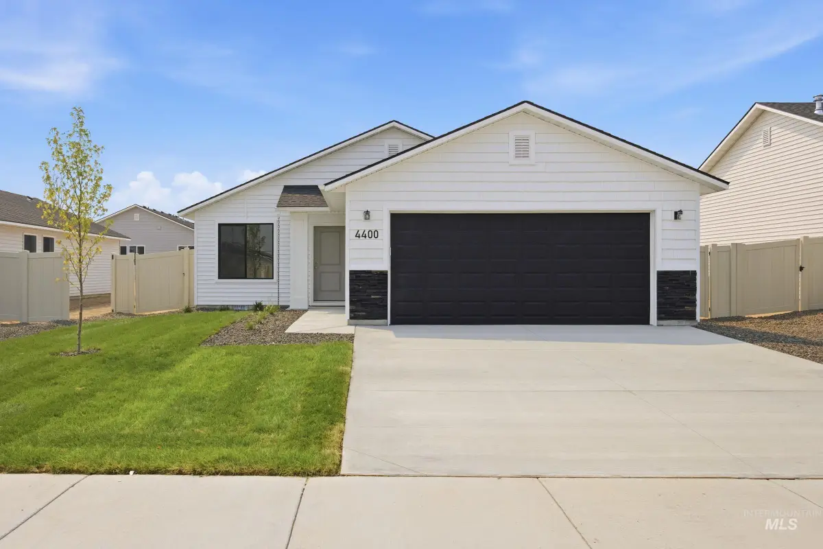 172 N Tideberry Ave, Kuna, ID 83634 - #1