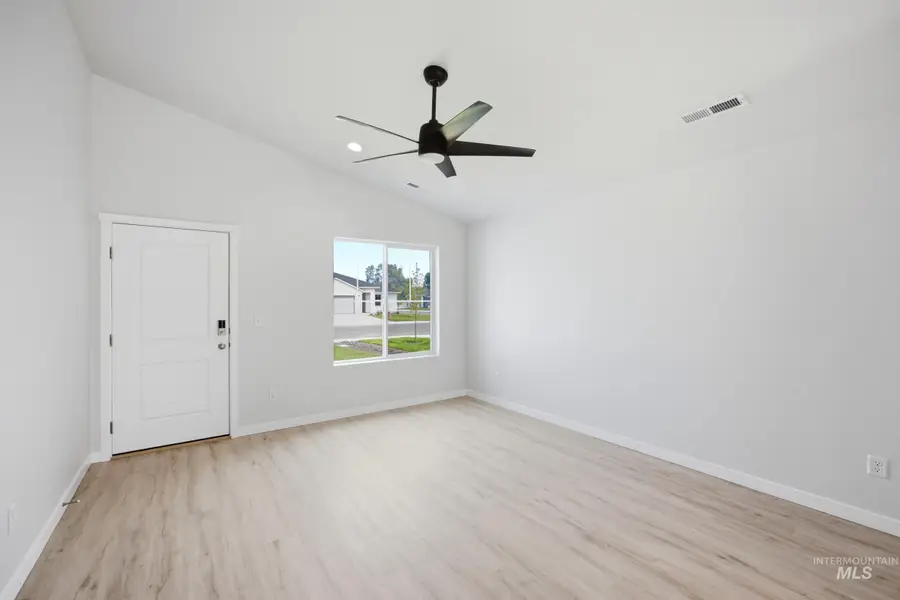 172 N Tideberry Ave, Kuna, ID 83634 - #2