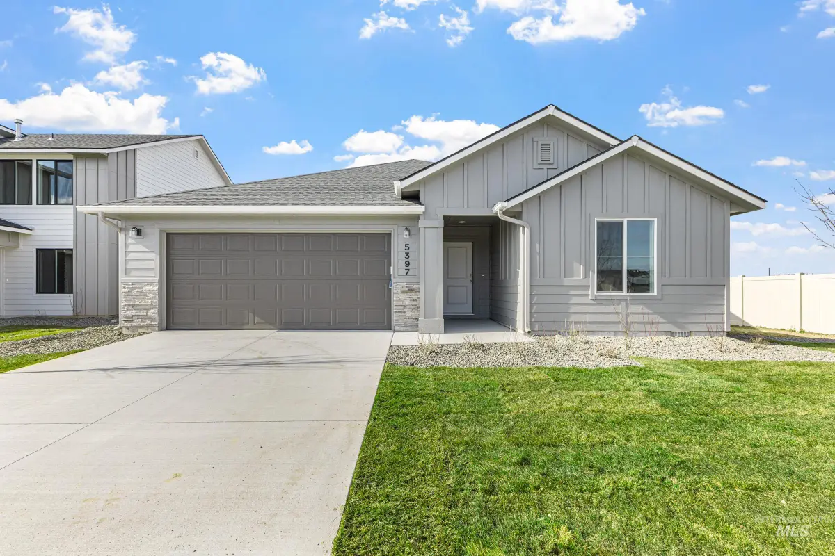 190 N Tideberry Ave, Kuna, ID 83634 - #1