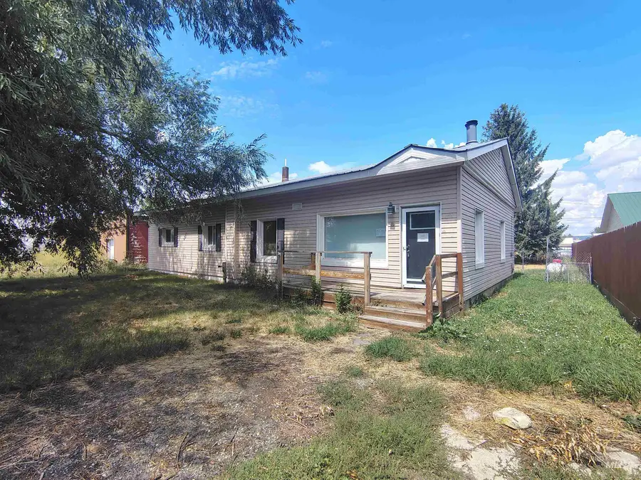61 Cherry St, Ashton, ID 83420 - #2