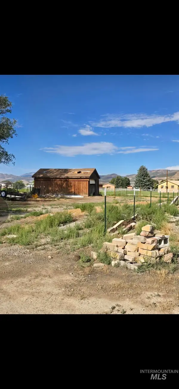1470 S 2200 E, Malta, ID 83342