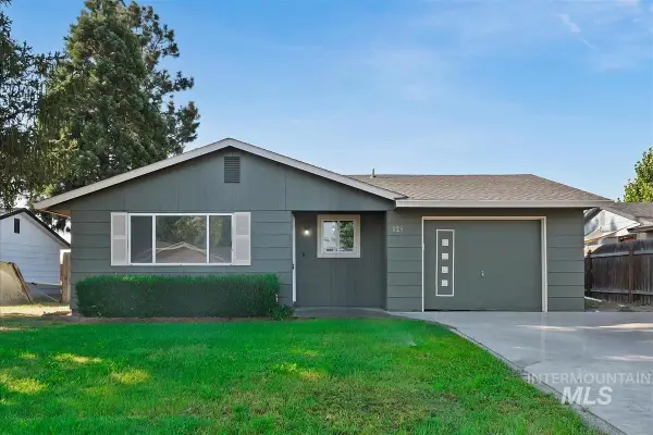125 Donna Dr, Middleton, ID 83644