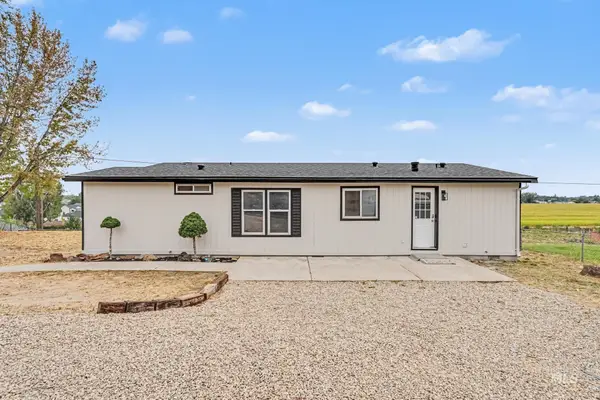 10563 Edgeway Dr, Middleton, ID 83644