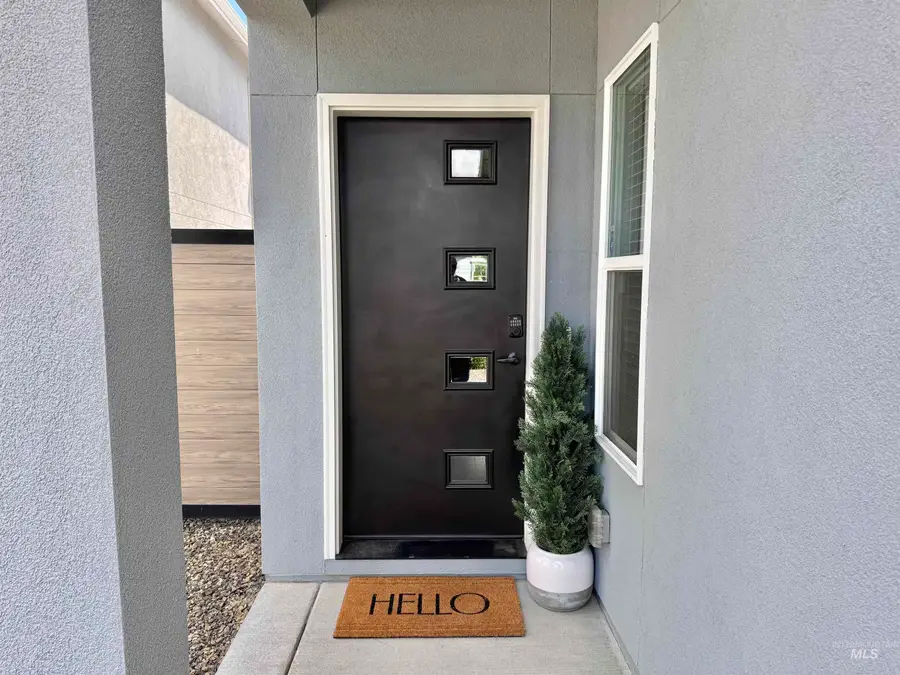 5657 W Song Sparrow St, Boise, ID 83714 - #2