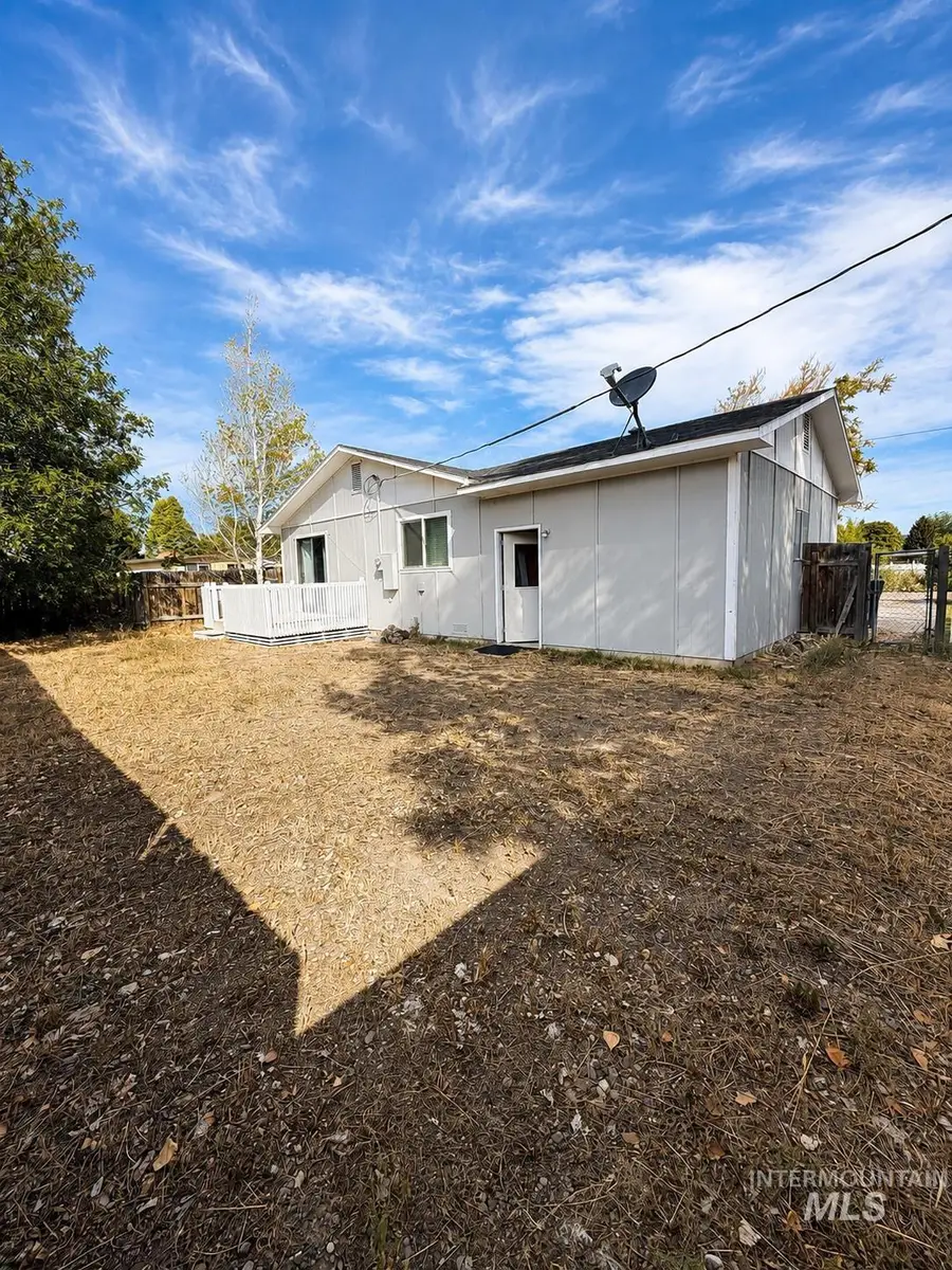2643 Burton Ave, Burley, ID 83318 - #3