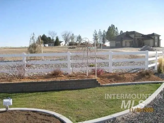160 W 100 South ( Lot 10 Block 2), Jerome, ID 83338 - #2