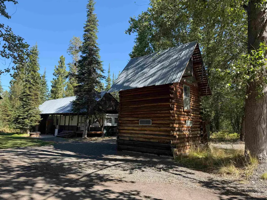 12845 Hereford Rd, Donnelly, ID 83615 - #2