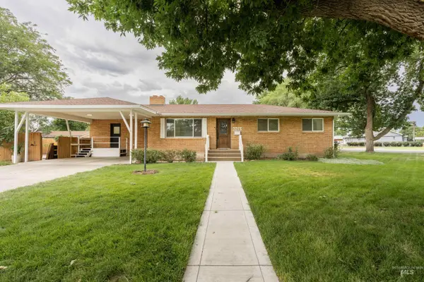 2213 Conant Dr, Burley, ID 83318